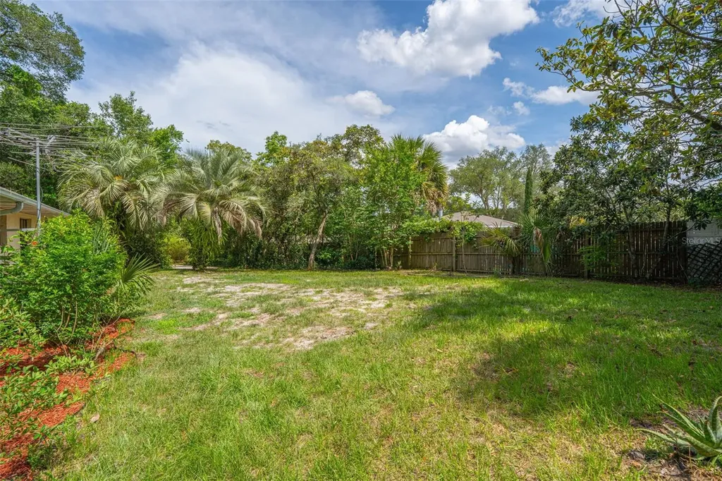 2334 Dartmouth Road Deland FL 32724
