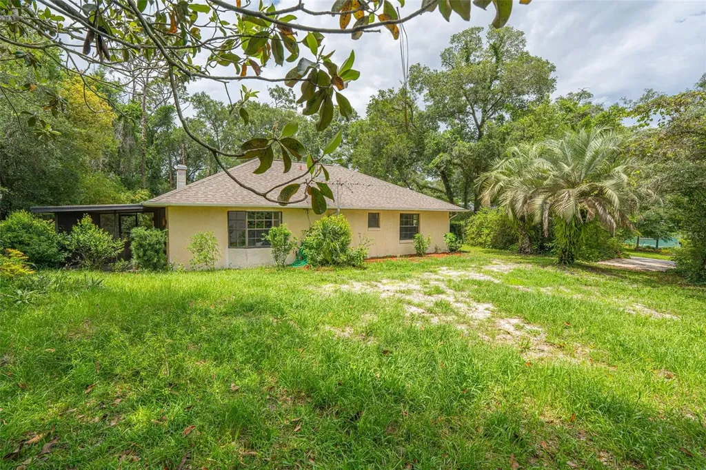 2334 Dartmouth Road Deland FL 32724