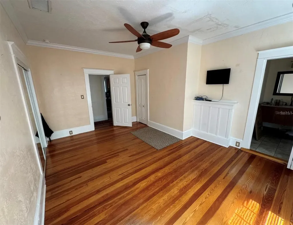318 Palmetto Street New Smyrna Beach FL 32168