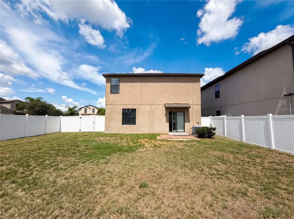 11126 Hudson Hills Lane Riverview FL 33579