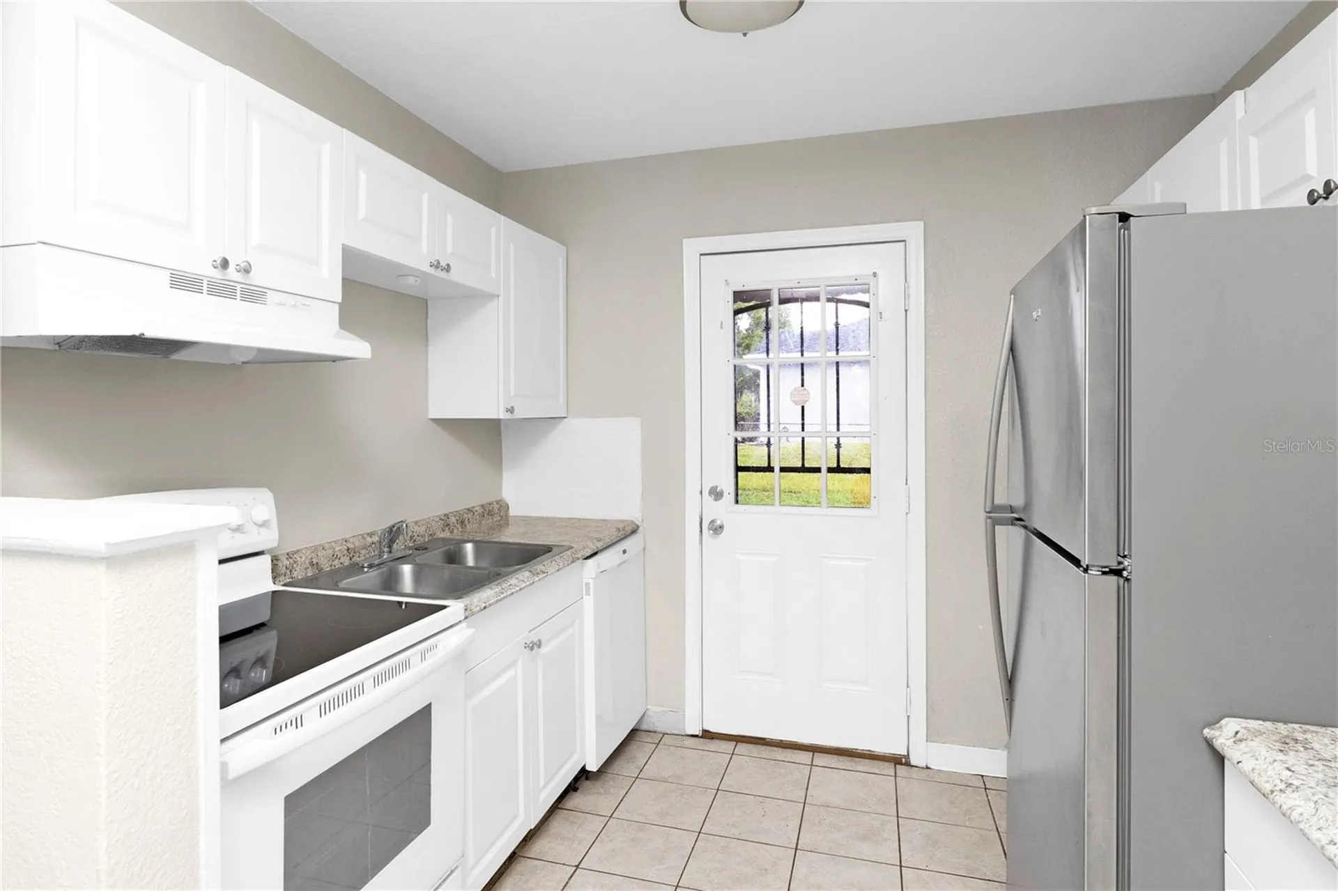 226 S Hill Avenue Deland FL 32724