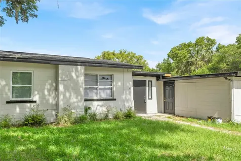 226 S Hill Avenue Deland FL 32724