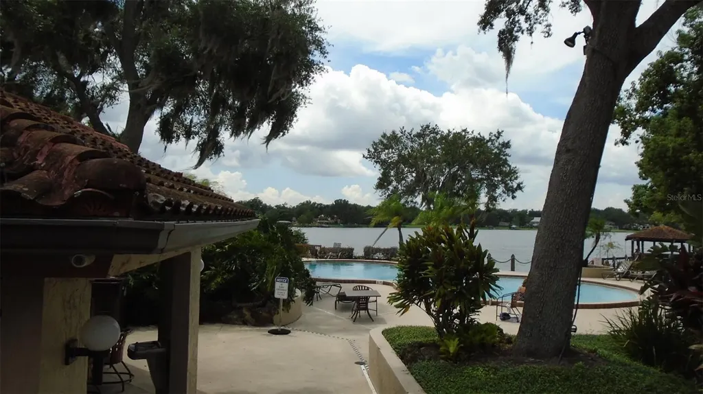 1249 Lake Willisara Circle Orlando FL 32806