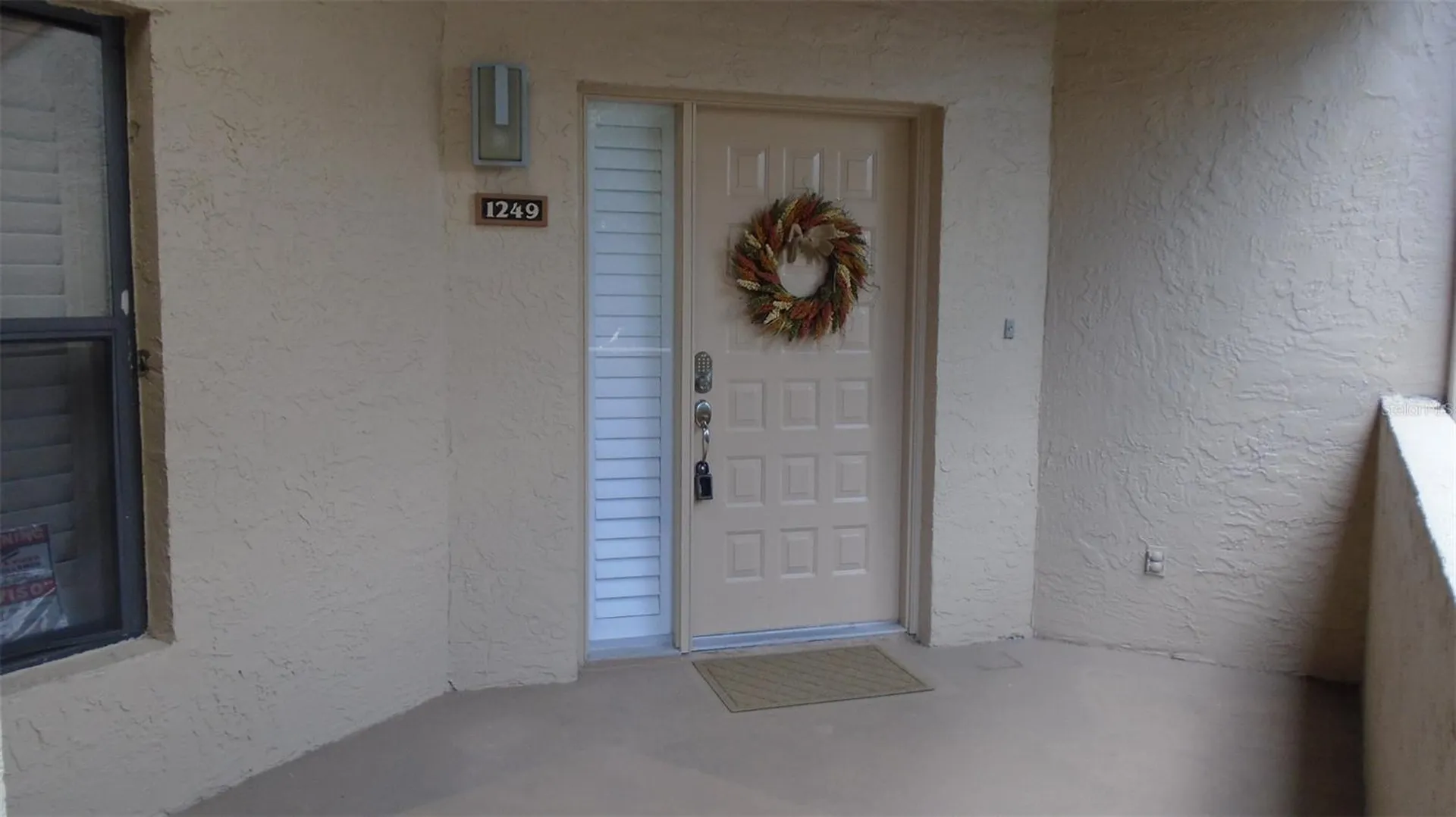 1249 Lake Willisara Circle Orlando FL 32806