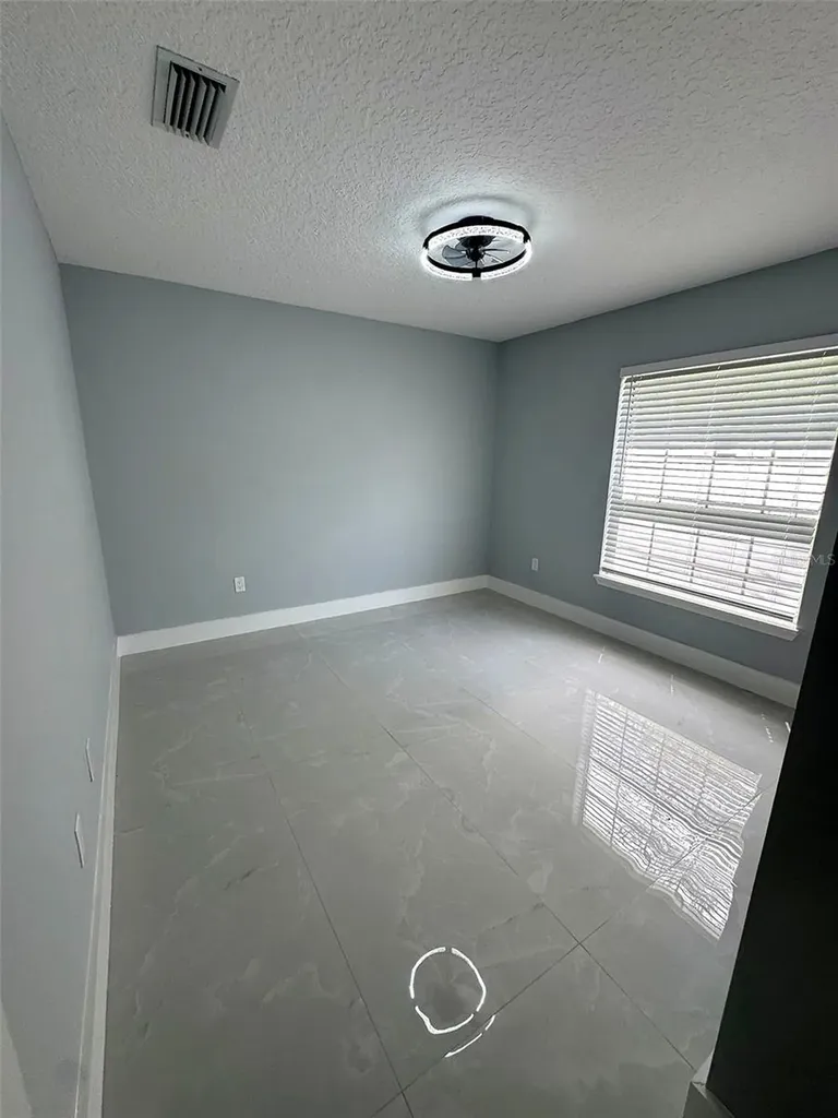 12 N Reynolds Place Palm Coast FL 32164