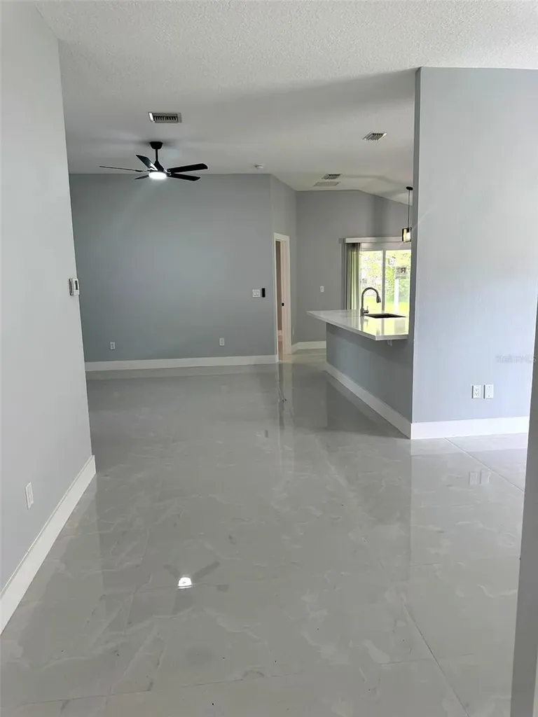 12 N Reynolds Place Palm Coast FL 32164