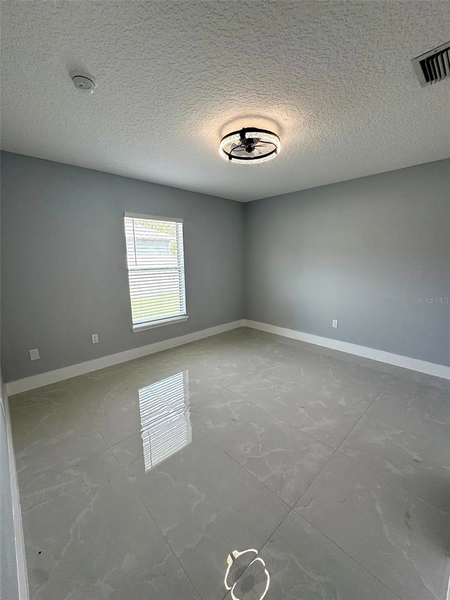 12 N Reynolds Place Palm Coast FL 32164