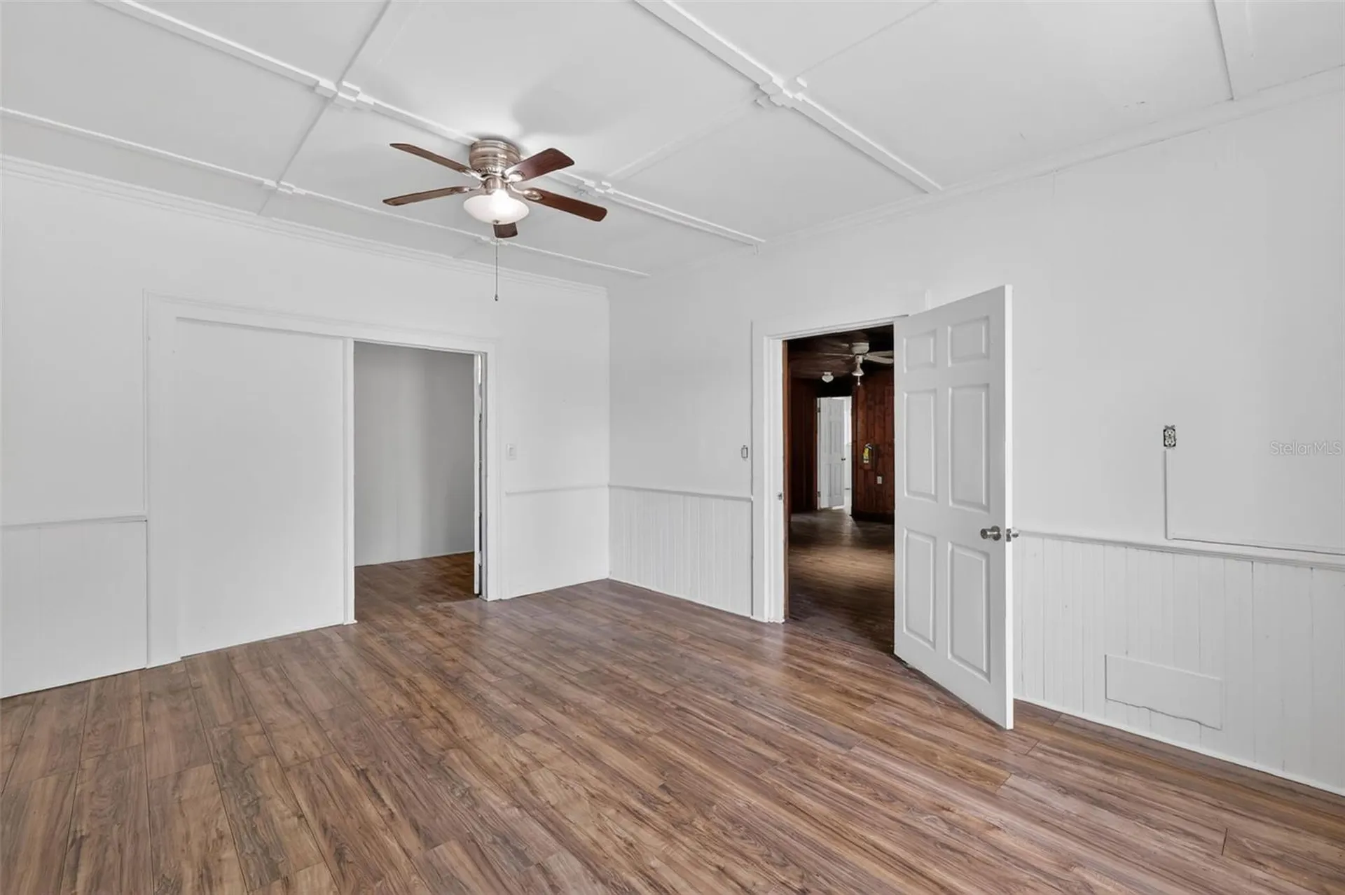 527 E Lemon Avenue Eustis FL 32726