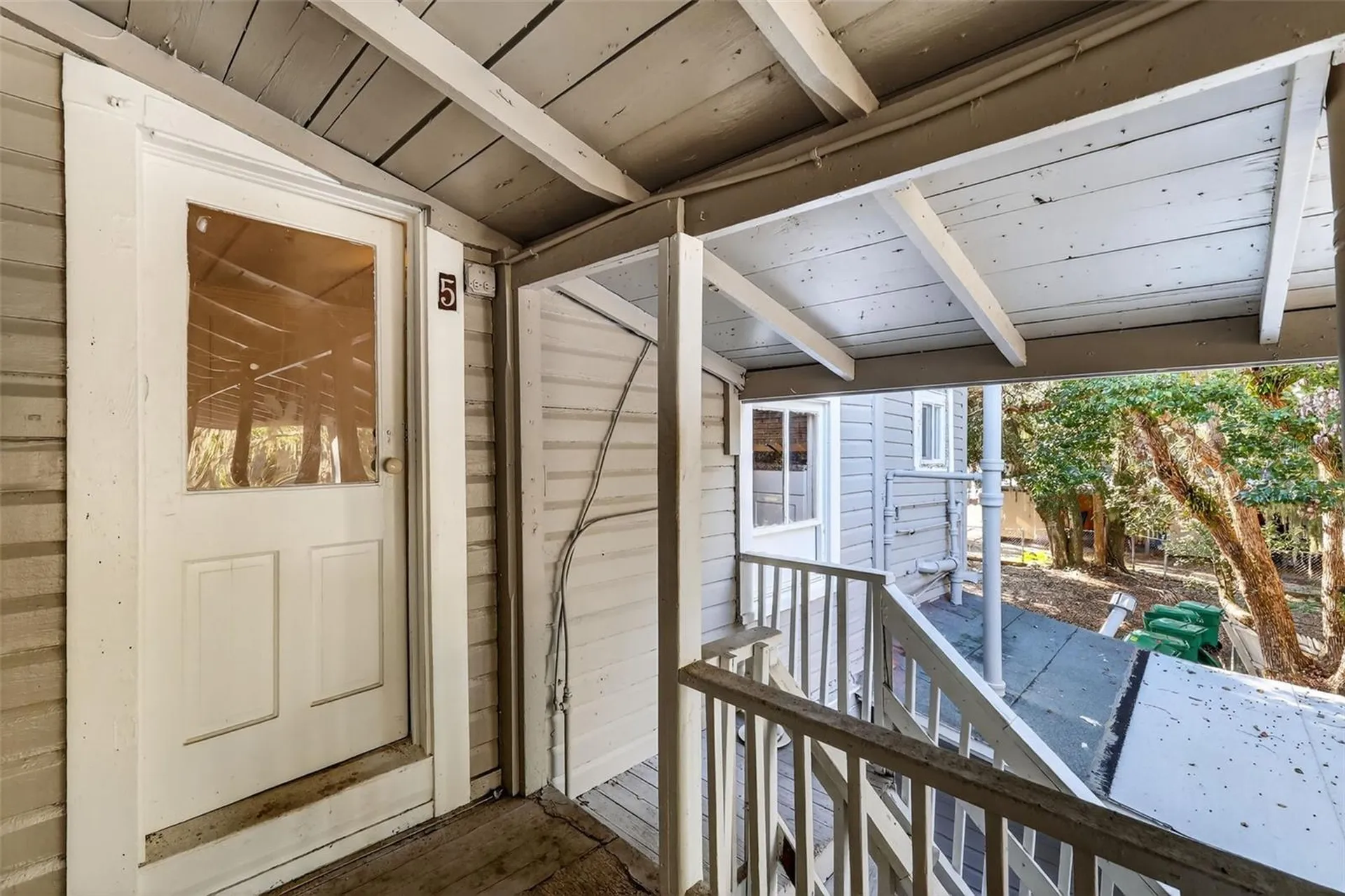 527 E Lemon Avenue Eustis FL 32726