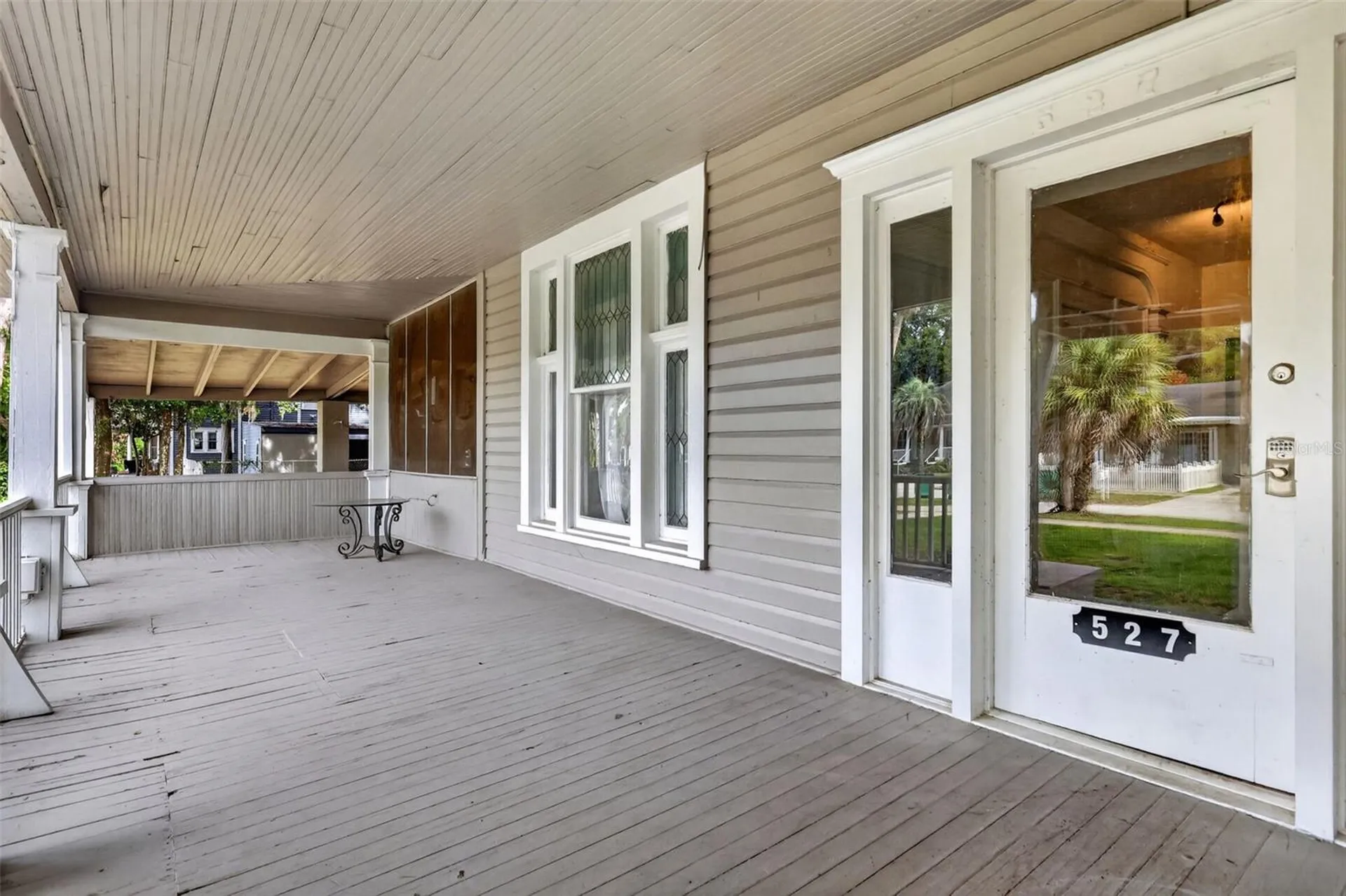 527 E Lemon Avenue Eustis FL 32726