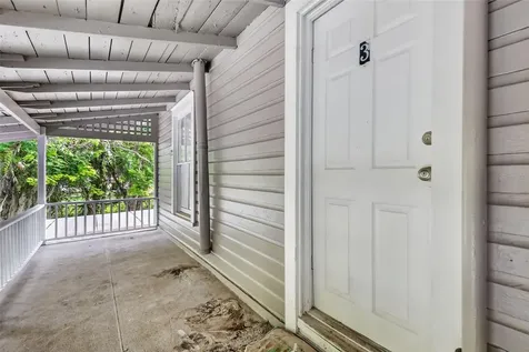 527 E Lemon Avenue Eustis FL 32726