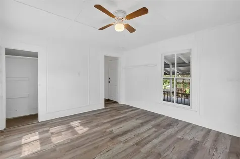 527 E Lemon Avenue Eustis FL 32726