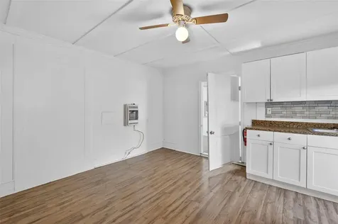 527 E Lemon Avenue Eustis FL 32726