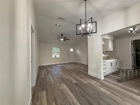 40233 Palm Street Lady Lake FL 32159
