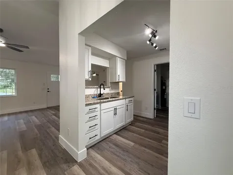 40233 Palm Street Lady Lake FL 32159