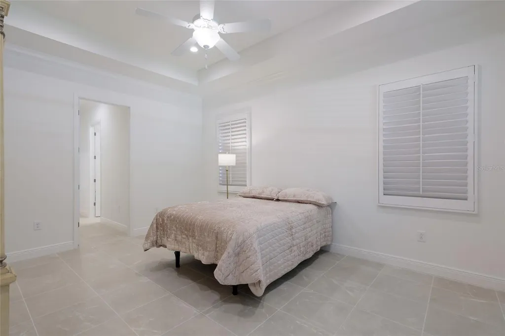 2493 Paradise Plum Drive Sarasota FL 34240