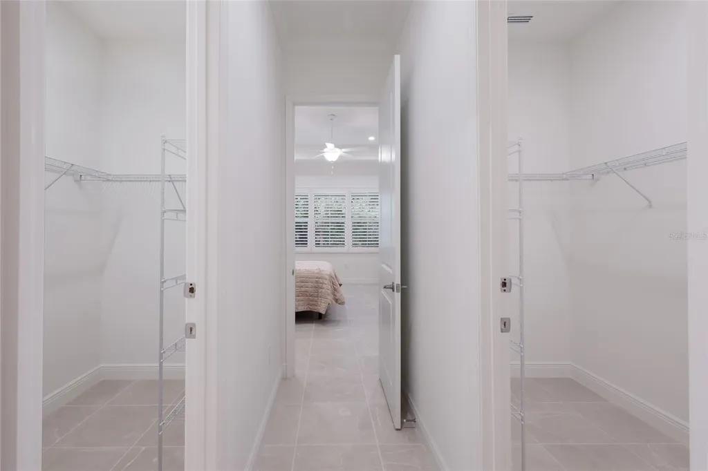 2493 Paradise Plum Drive Sarasota FL 34240