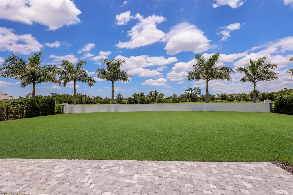 2493 Paradise Plum Drive Sarasota FL 34240