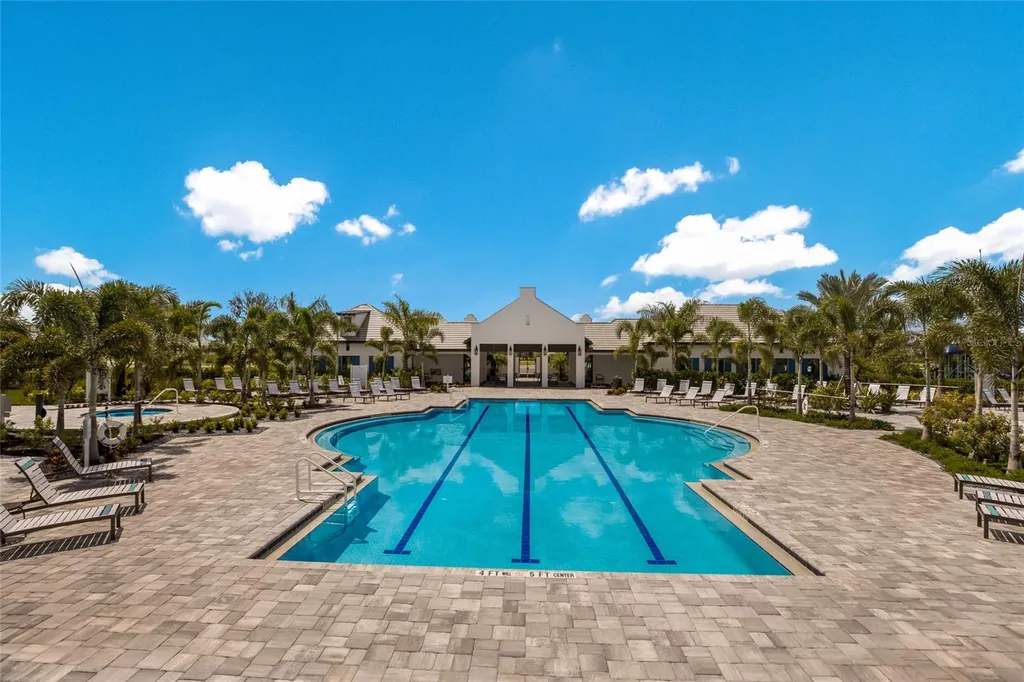 2493 Paradise Plum Drive Sarasota FL 34240