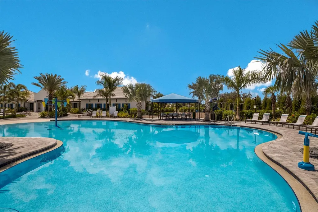 2493 Paradise Plum Drive Sarasota FL 34240