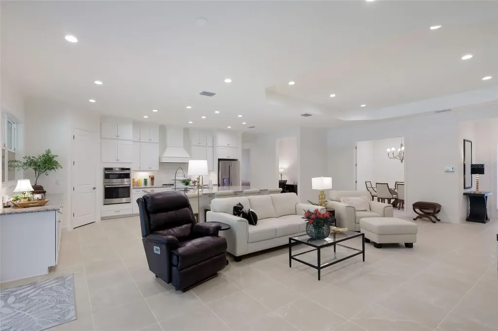 2493 Paradise Plum Drive Sarasota FL 34240