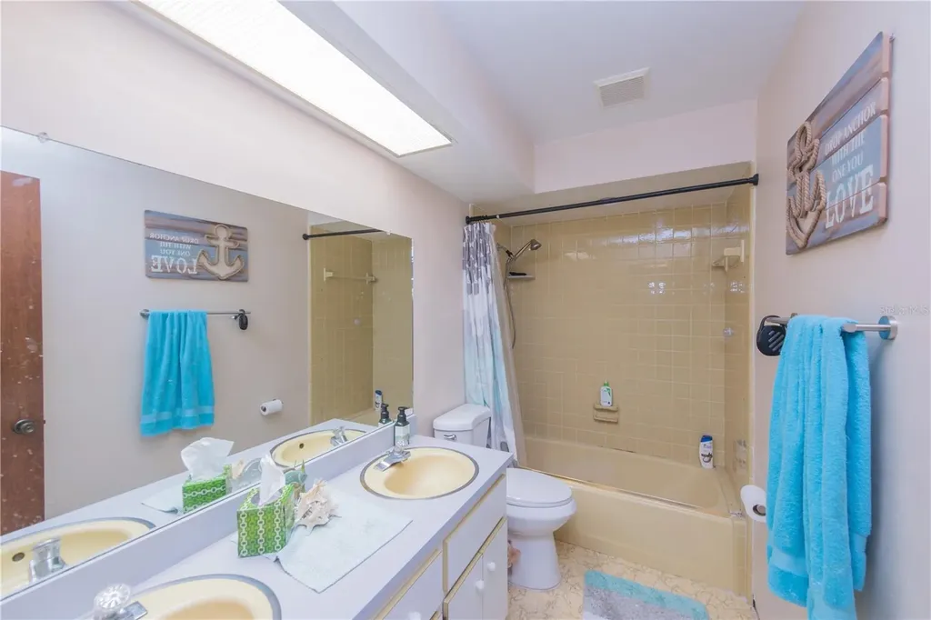 34 Oakmont Circle Ormond Beach FL 32174