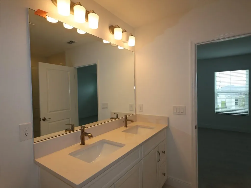 4458 Sunset Garden Street Bradenton FL 34210