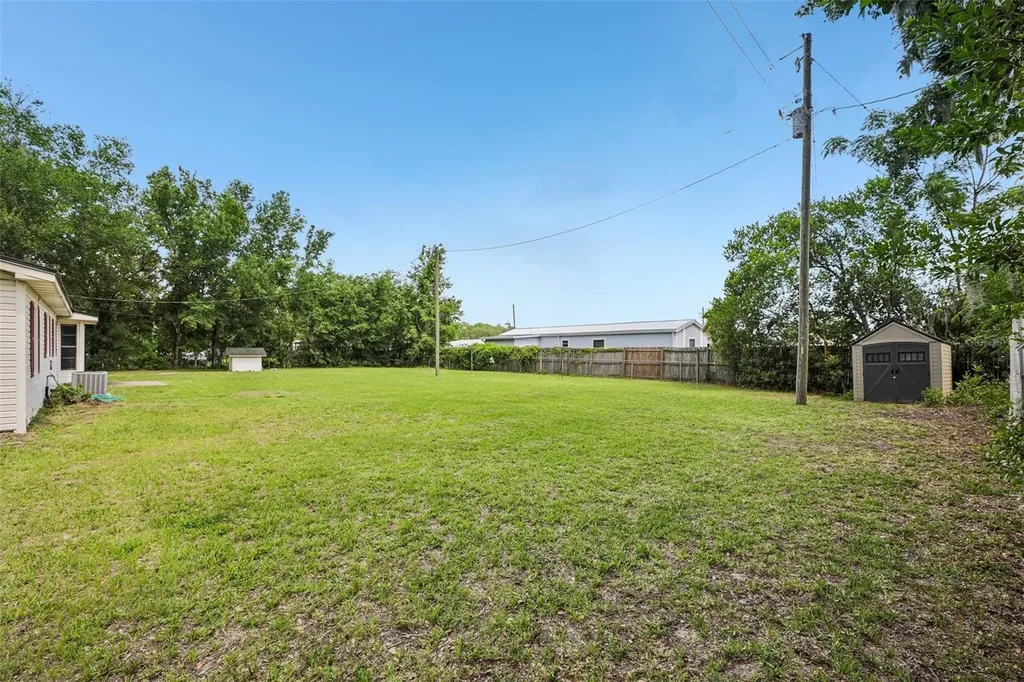 1109 W C 48 Bushnell FL 33513