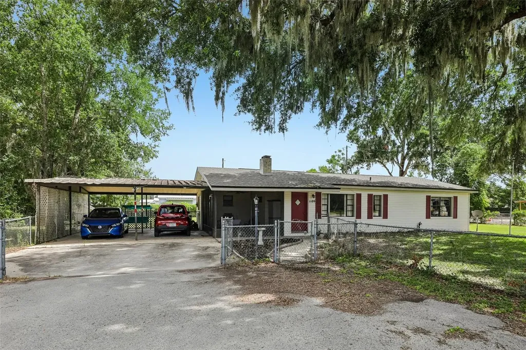 1109 W C 48 Bushnell FL 33513