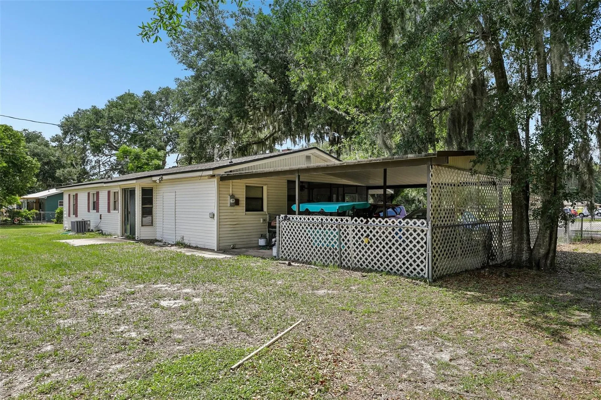 1109 W C 48 Bushnell FL 33513