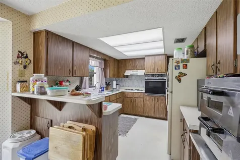 1109 W C 48 Bushnell FL 33513
