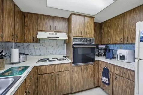 1109 W C 48 Bushnell FL 33513