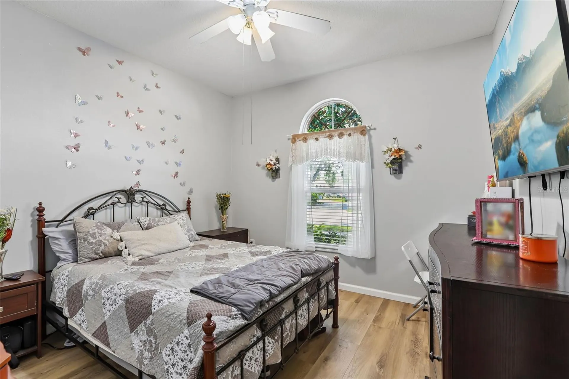 2708 Valencia Grove Drive Valrico FL 33596