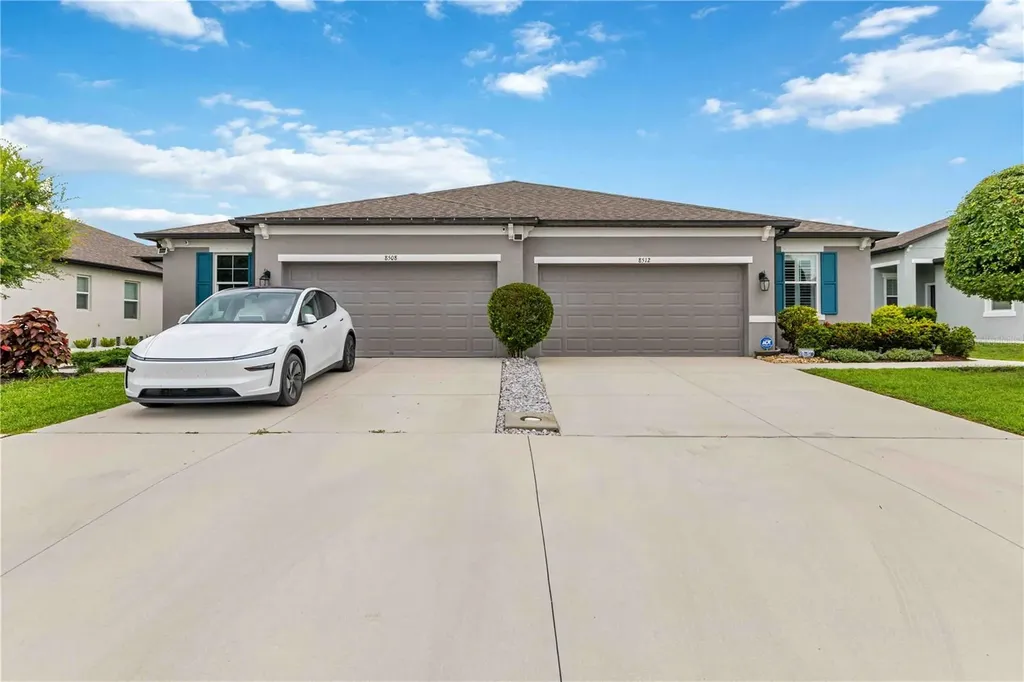 8512 Cache Drive Sarasota FL 34240