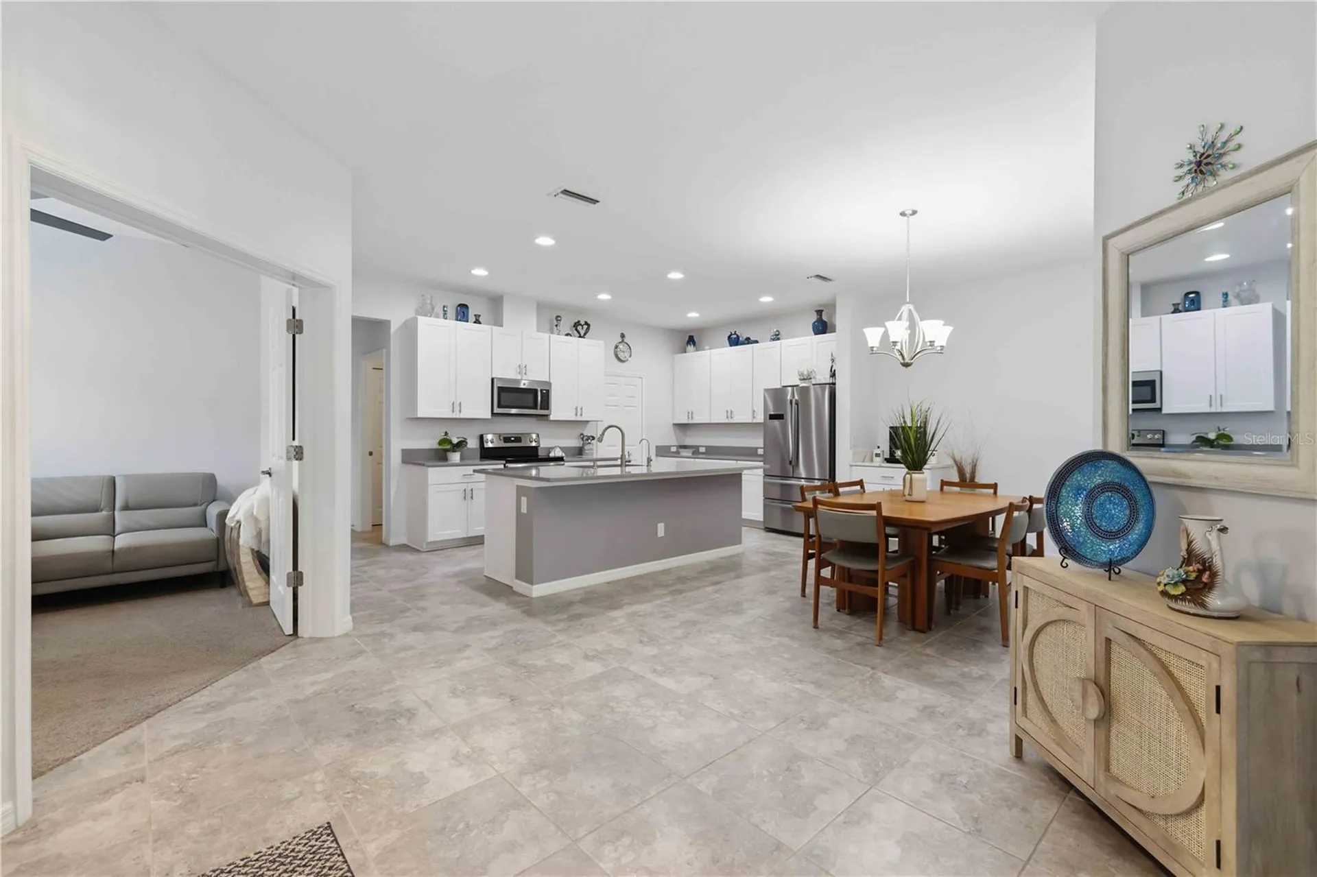 8512 Cache Drive Sarasota FL 34240