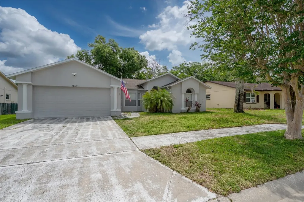 13210 Whaler Drive Hudson FL 34667