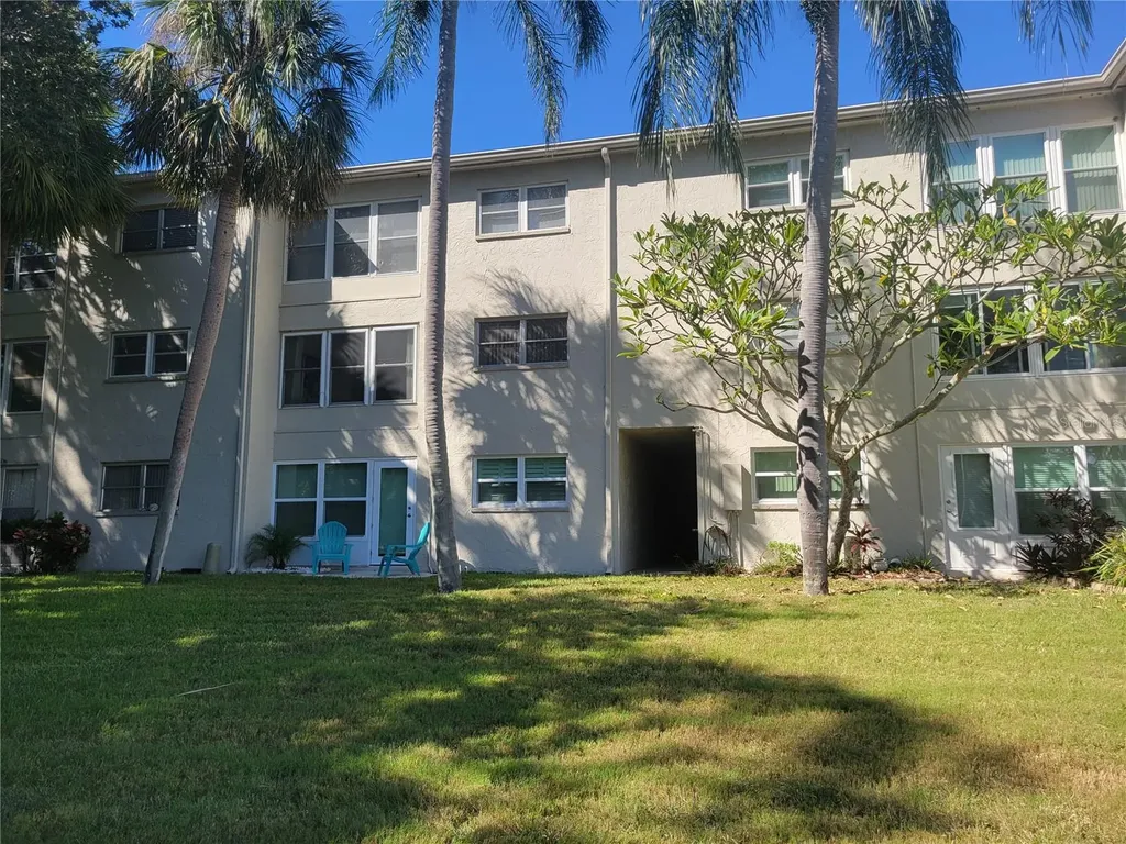 841 Patricia Avenue Dunedin FL 34698