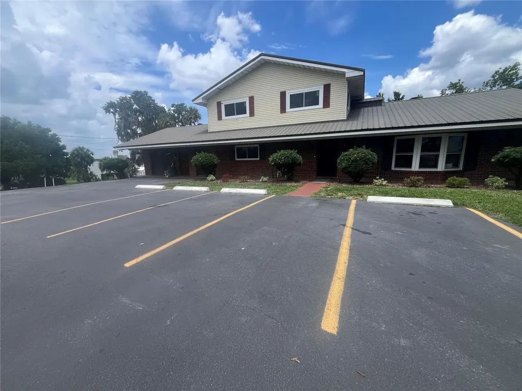 1145 S Lake Reedy Boulevard Frostproof FL 33843