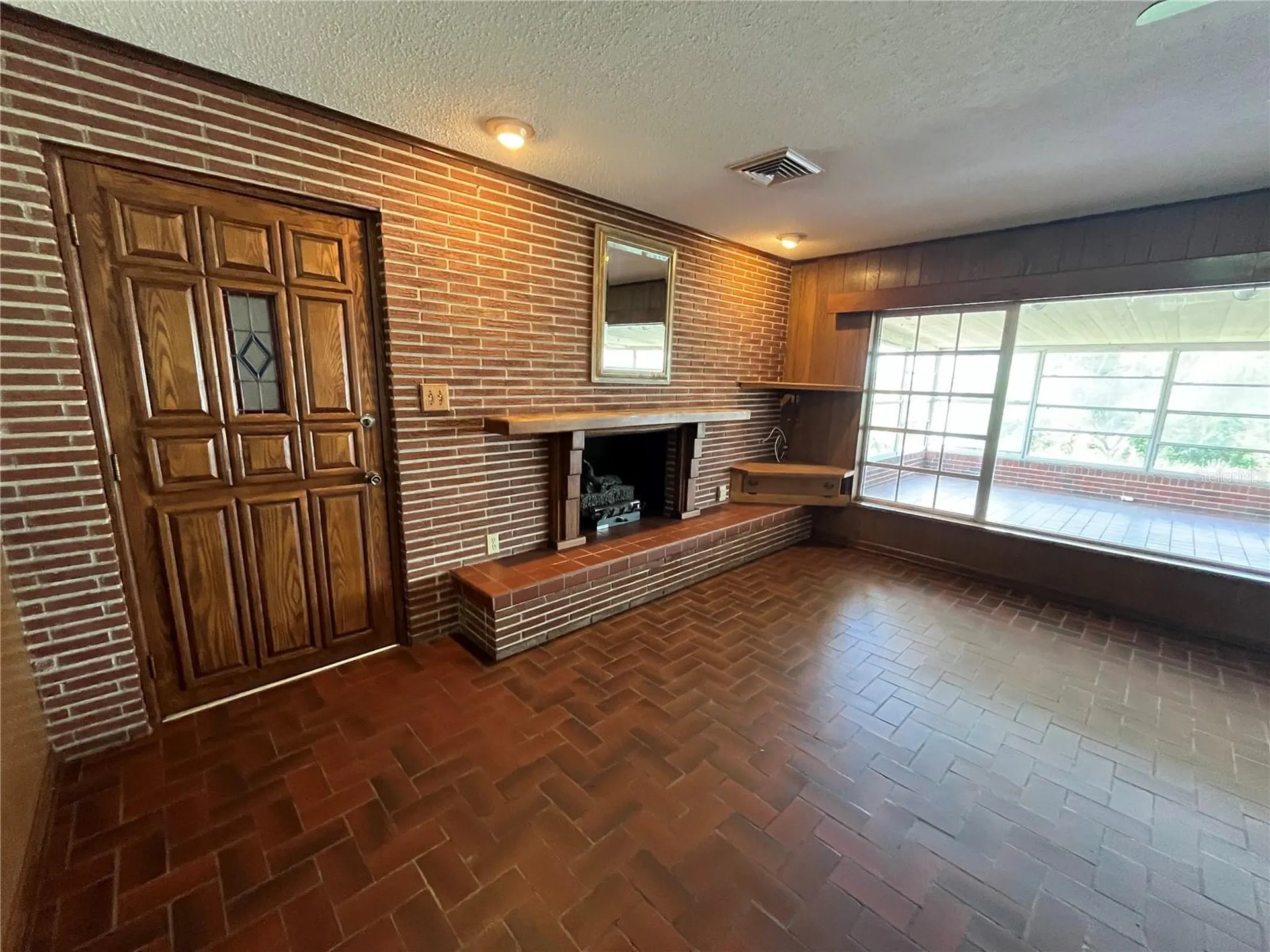 1145 S Lake Reedy Boulevard Frostproof FL 33843