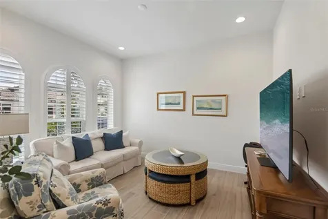 14537 Swiss Bridge Drive Lithia FL 33547