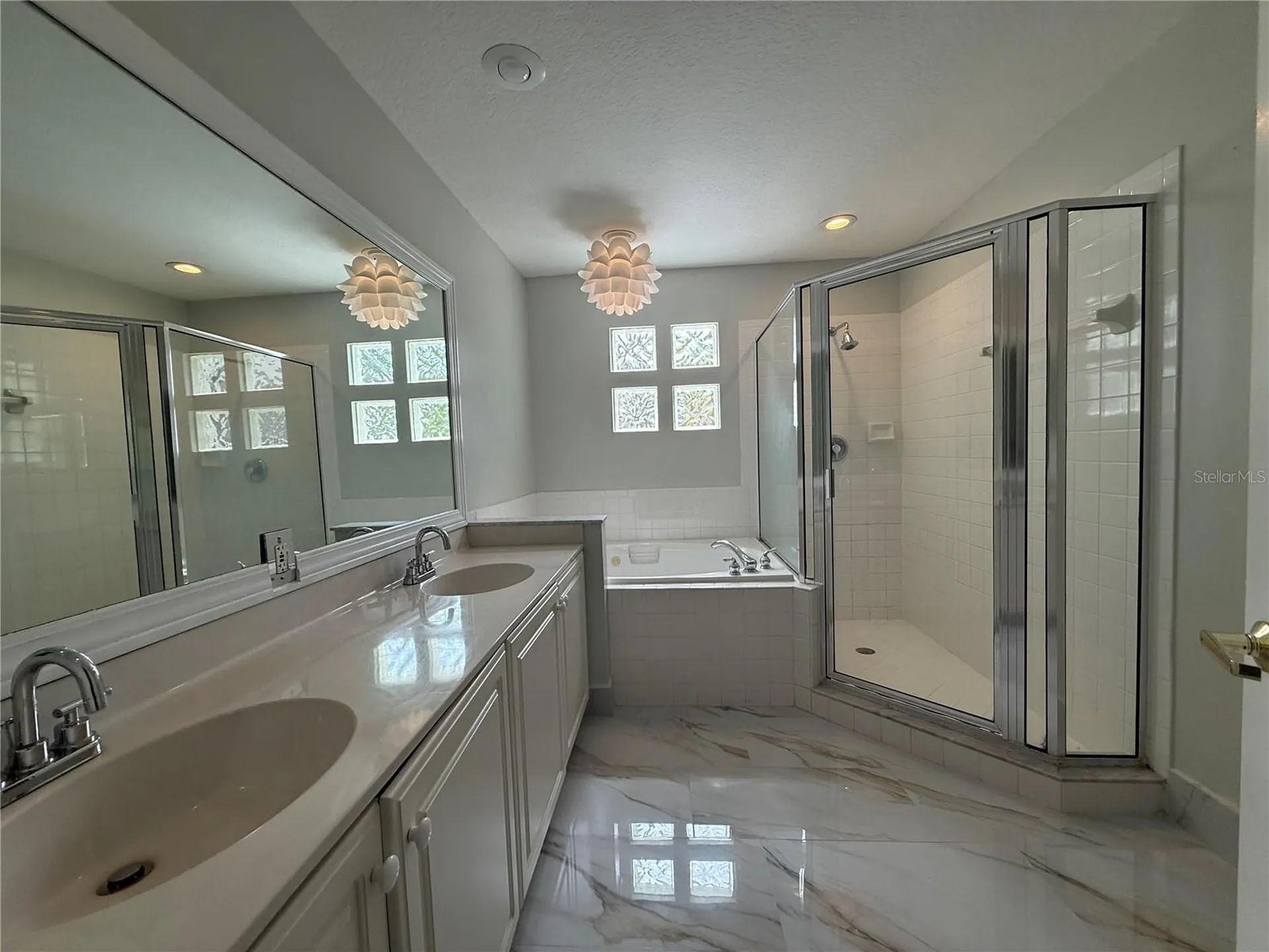 1195 Shipwatch Circle Tampa FL 33602
