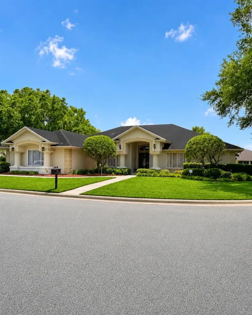 2875 Medinah Circle Lakeland FL 33803