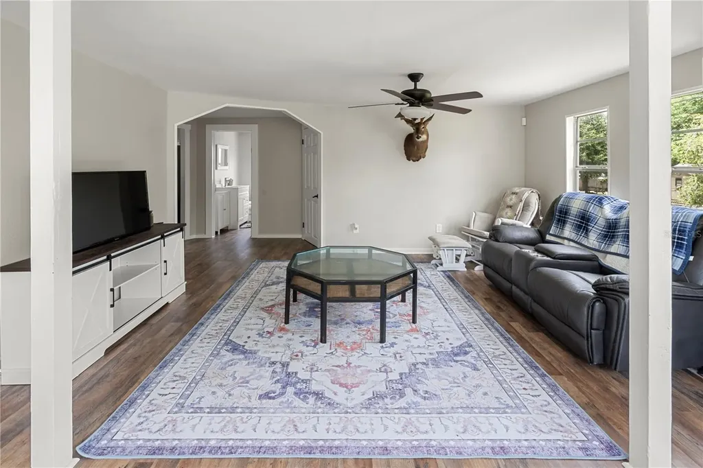 301 Weaver Avenue Lake Wales FL 33853