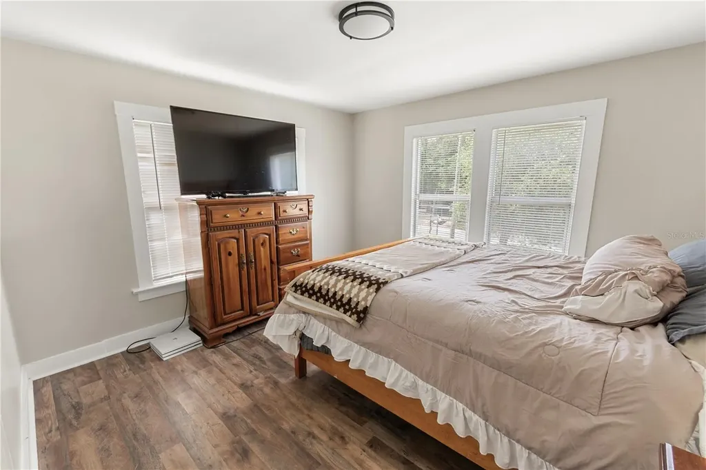 301 Weaver Avenue Lake Wales FL 33853