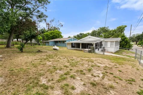 301 Weaver Avenue Lake Wales FL 33853