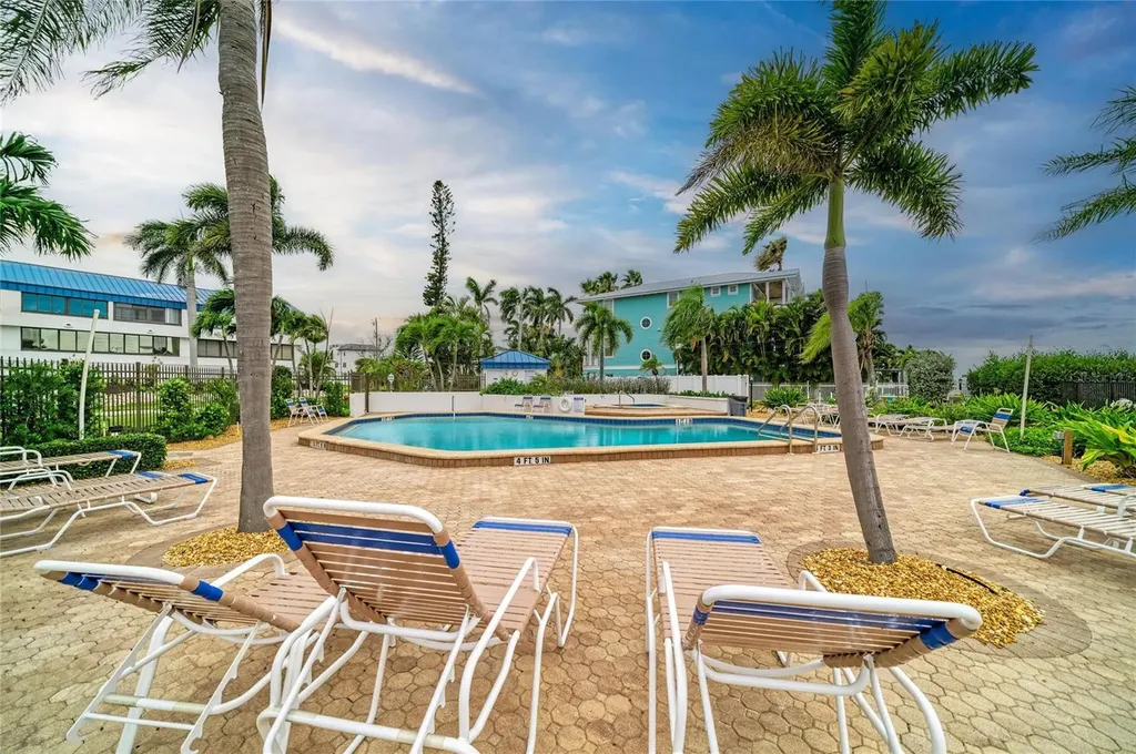 1007 Gulf Drive N Bradenton Beach FL 34217