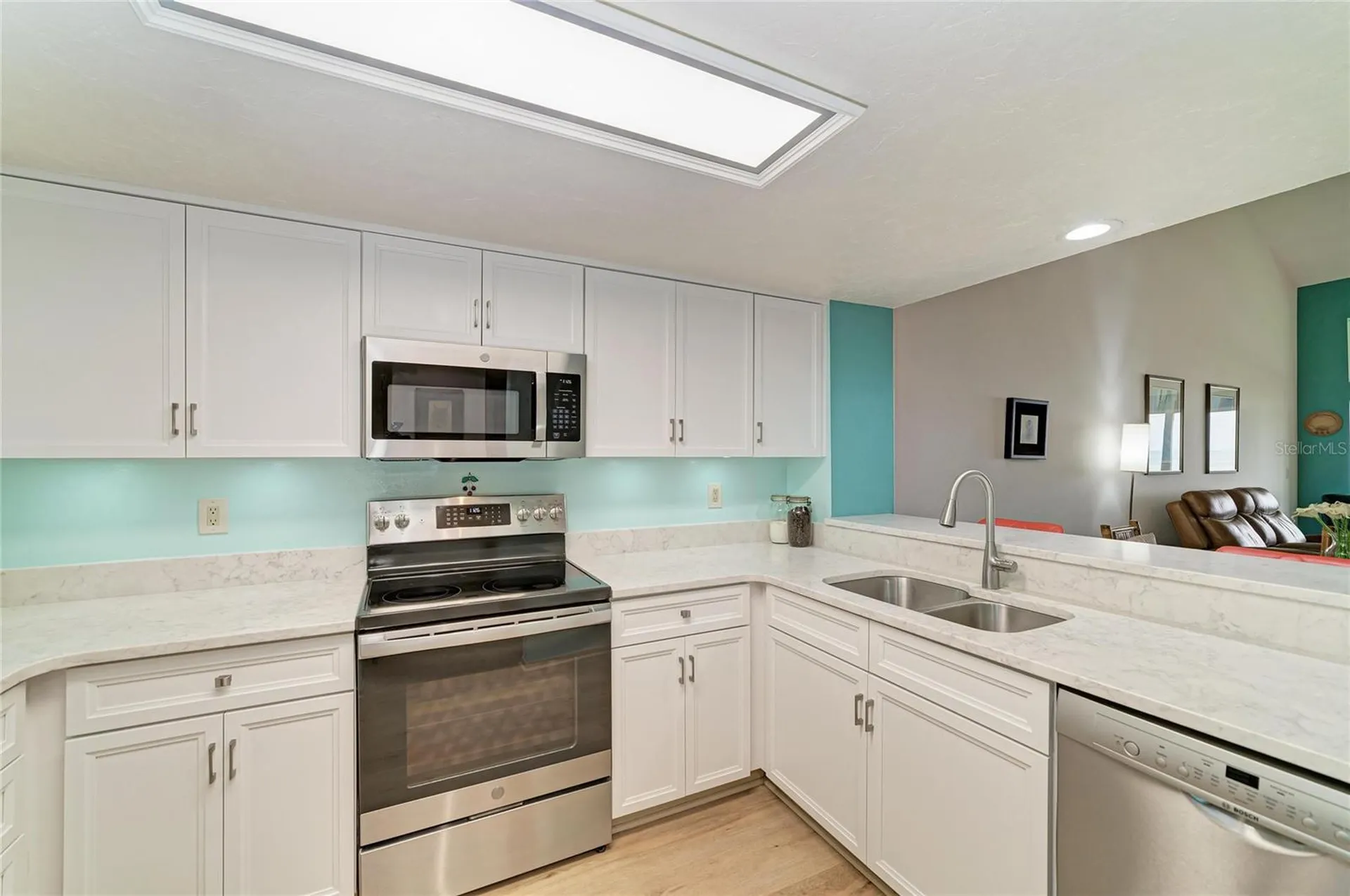 1007 Gulf Drive N Bradenton Beach FL 34217