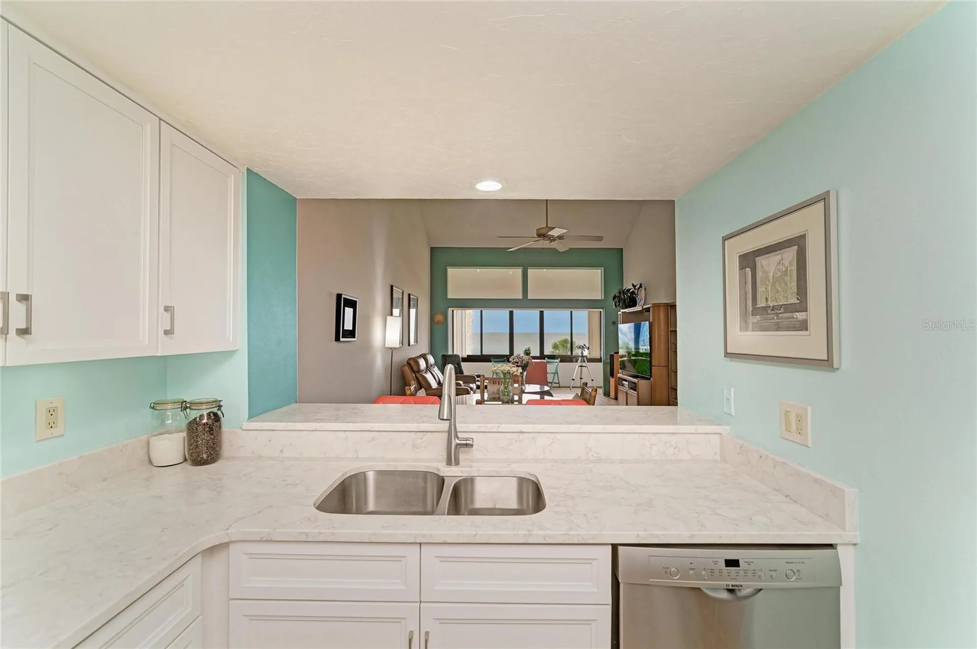 1007 Gulf Drive N Bradenton Beach FL 34217