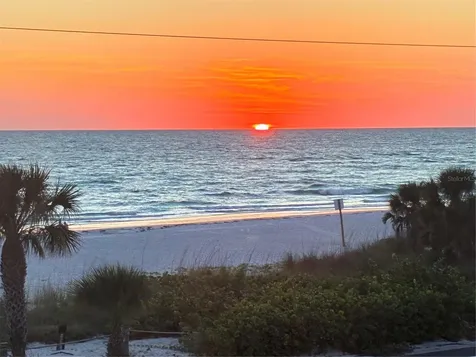 1007 Gulf Drive N Bradenton Beach FL 34217