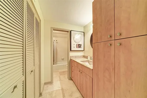 1007 Gulf Drive N Bradenton Beach FL 34217